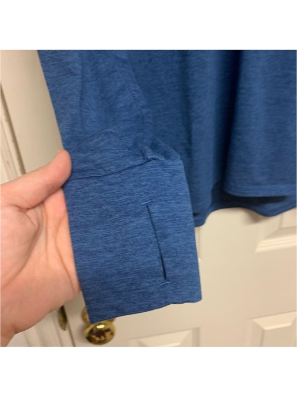 Skechers womens activewear shirt long sleeve top blue size L Large v neck EUC - Picture 8 of 10
